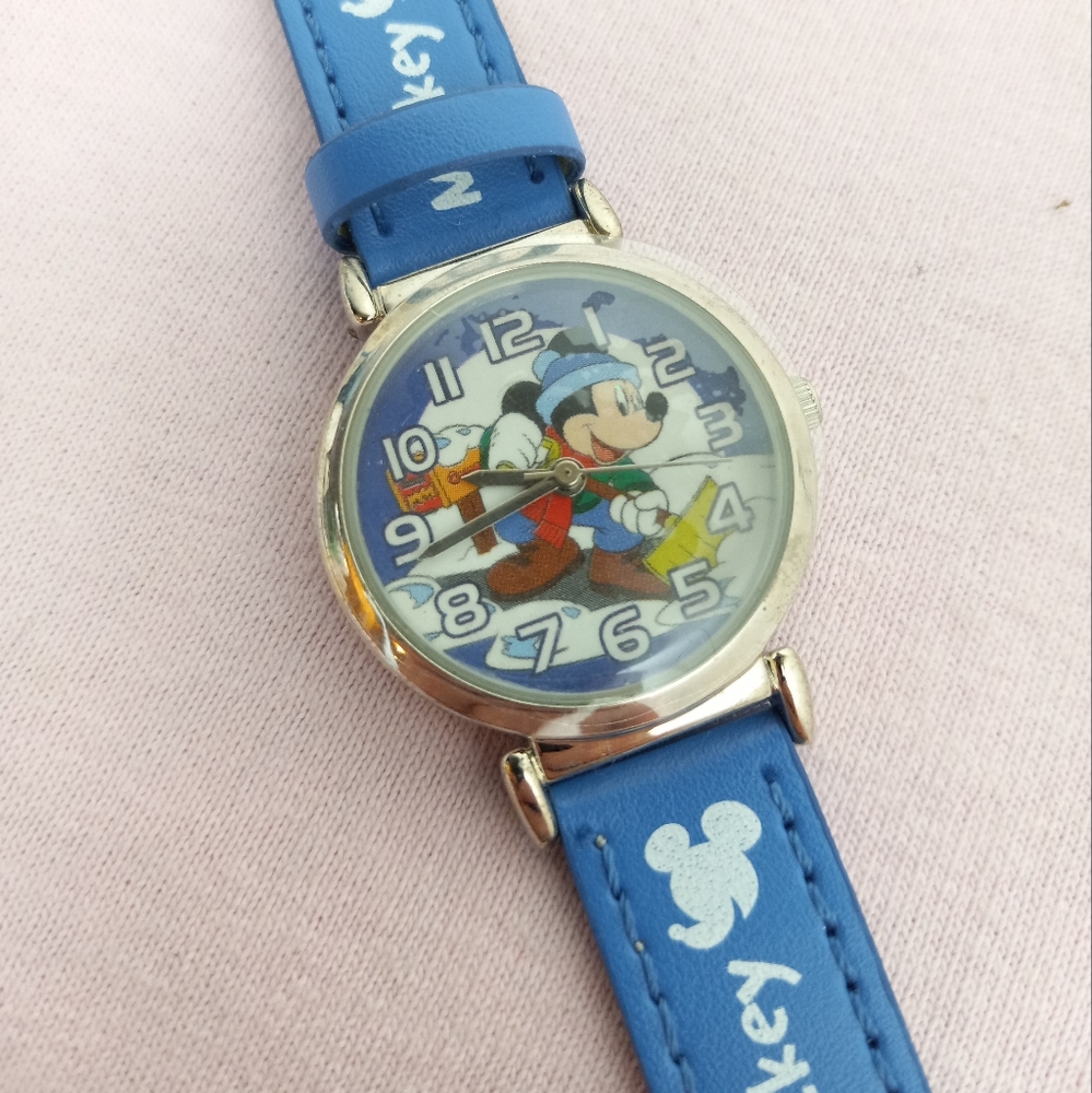 Vintage Disney Mickey Mouse Watch